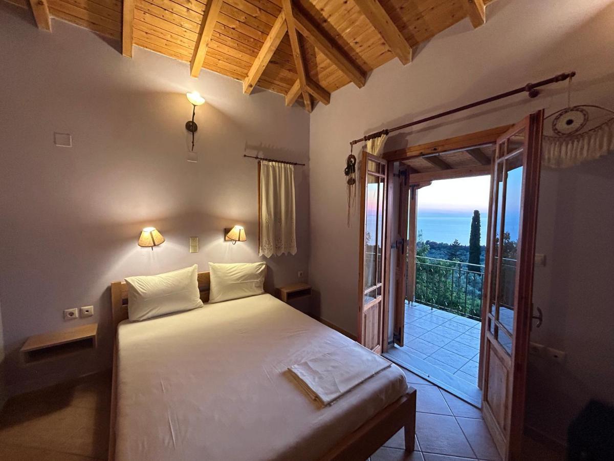 Porto Katsiki Guest Houses Athanion Bagian luar foto